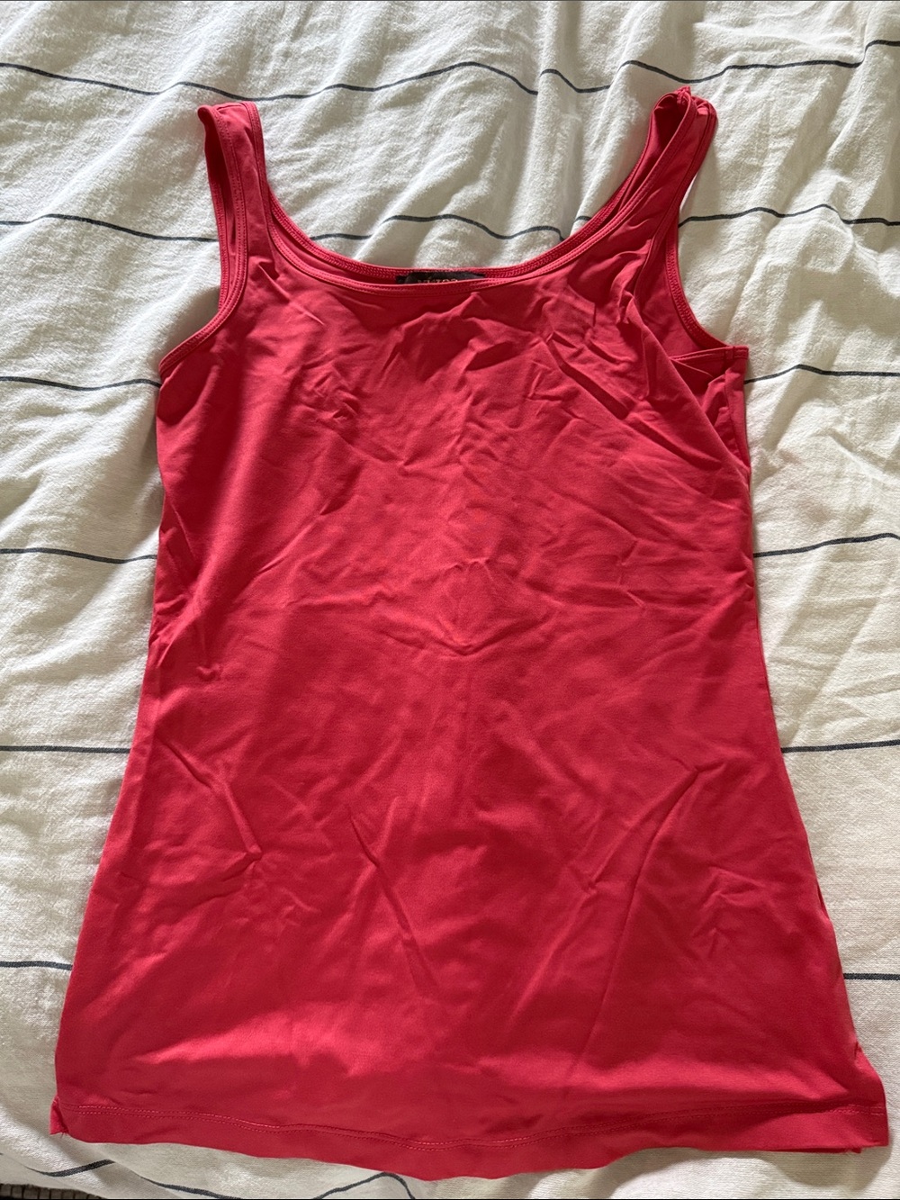 Victor Alfaro Bright Red Scoop Neck Tank. XS